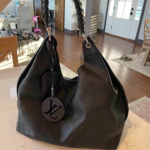Louis Vuitton Carmel Hobo Bag - Picture 10 of 12